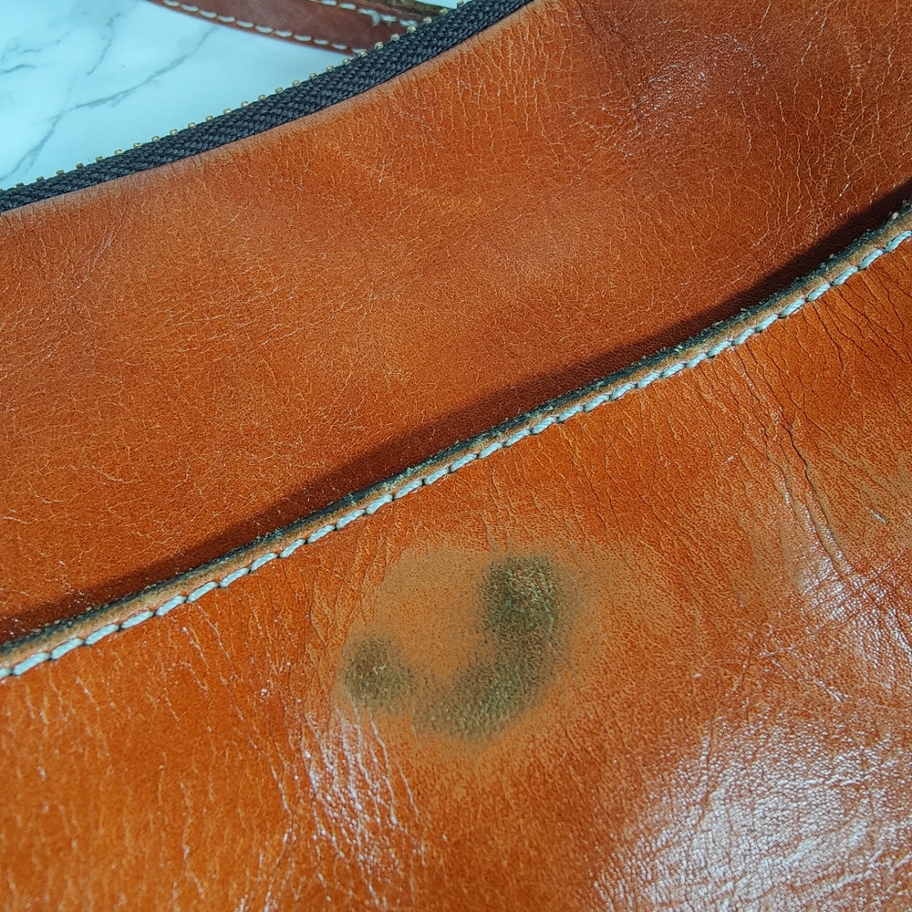 Patricia Nash Brown Leather Multi Pocket Crossbody Purse - Picture 3 of 16